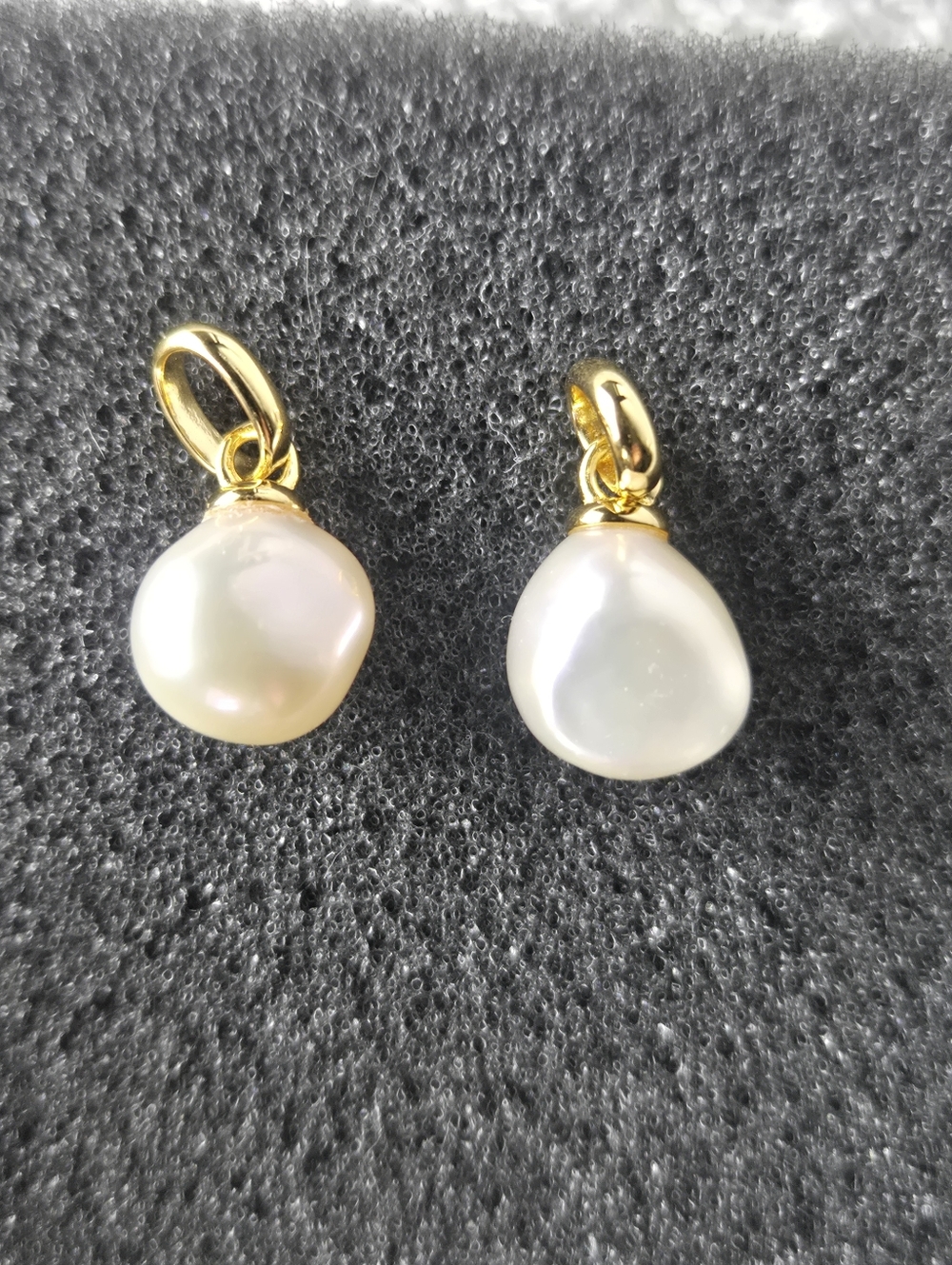 Thomas Sabo Pearl Charm